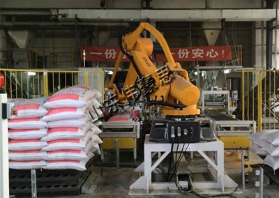 全自動碼垛機器人相較于人工的優(yōu)勢是什么？