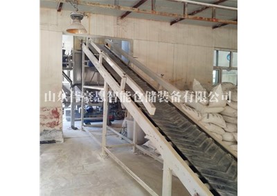 化工原料行業(yè)為什么選擇使用無塵拆包機(jī)？